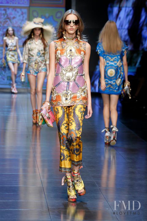 Iris Egbers featured in  the D&G fashion show for Spring/Summer 2012
