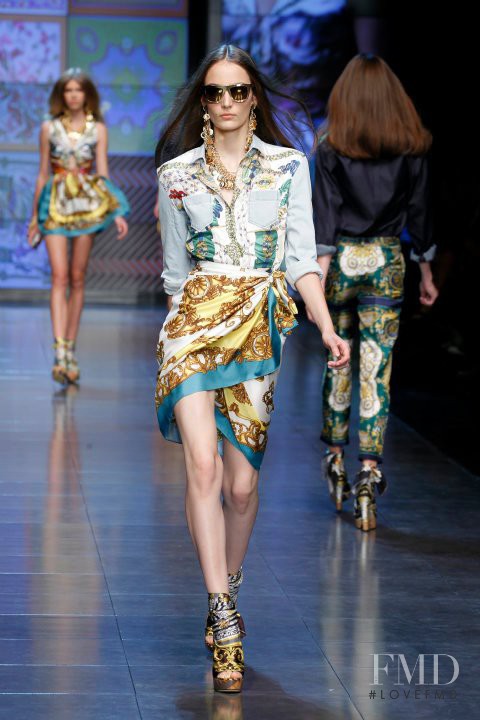 Zuzanna Bijoch featured in  the D&G fashion show for Spring/Summer 2012