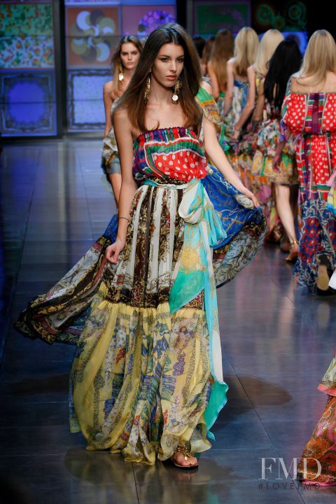 Kate King featured in  the D&G fashion show for Spring/Summer 2012
