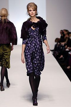Alberta Ferretti fashion show for Autumn/Winter 2004