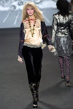 Anna Sui fashion show for Autumn/Winter 2004