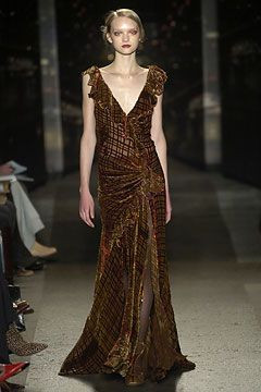 Donna Karan New York fashion show for Autumn/Winter 2004