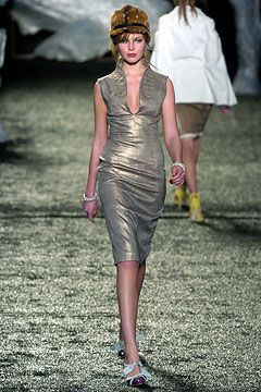 Zac Posen fashion show for Autumn/Winter 2004