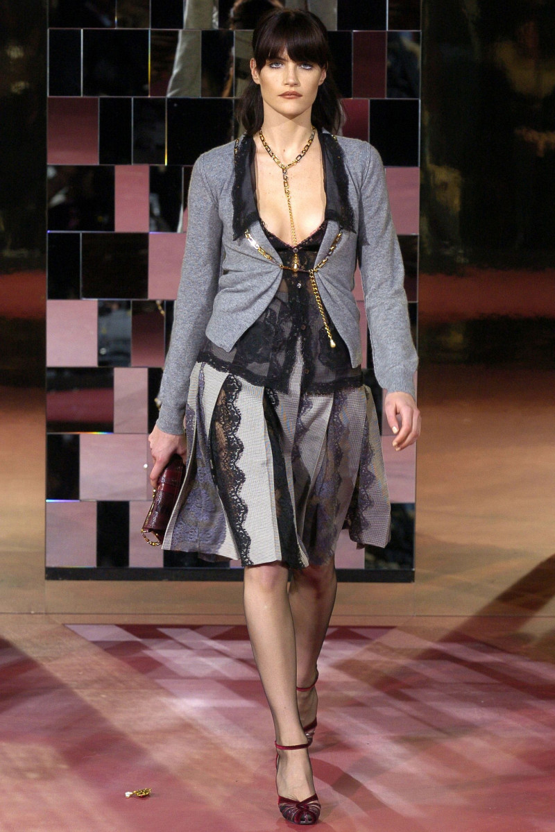 Dolce & Gabbana fashion show for Autumn/Winter 2004