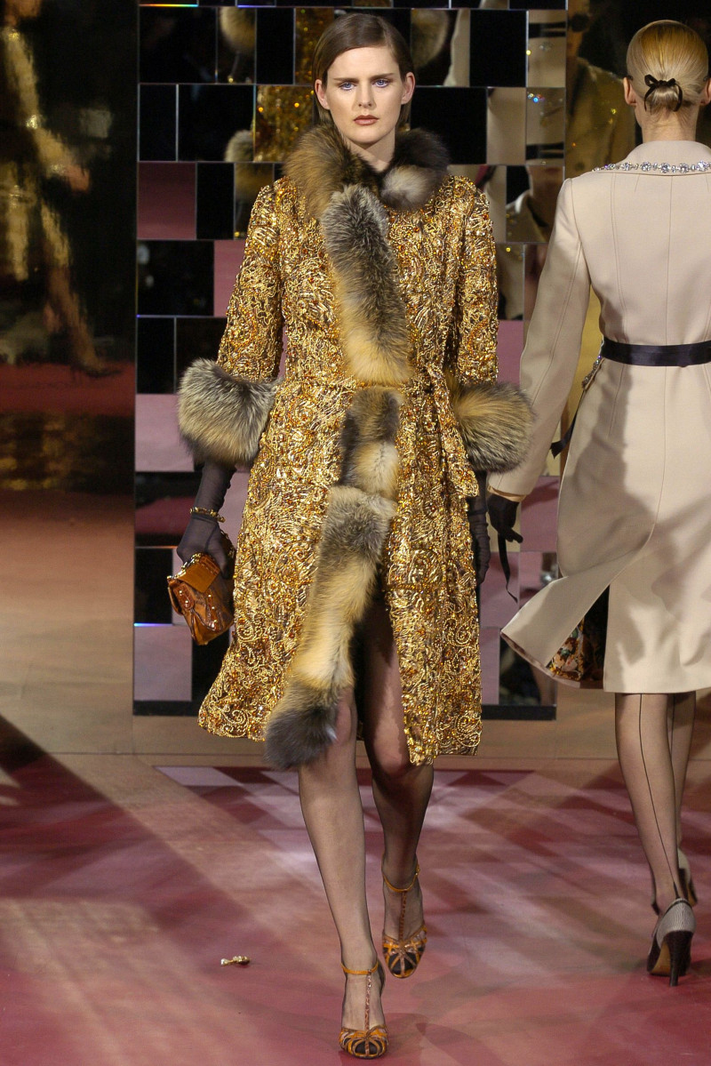 Dolce & Gabbana fashion show for Autumn/Winter 2004