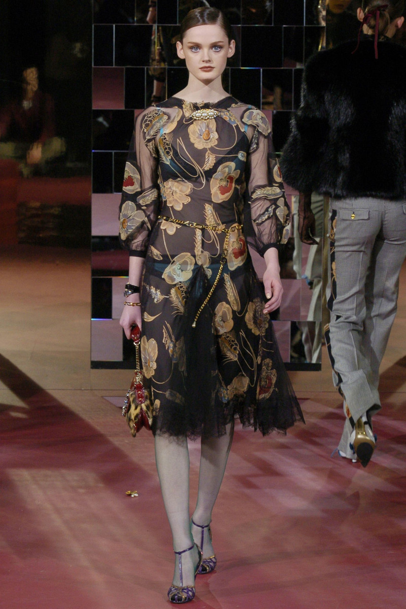 Dolce & Gabbana fashion show for Autumn/Winter 2004
