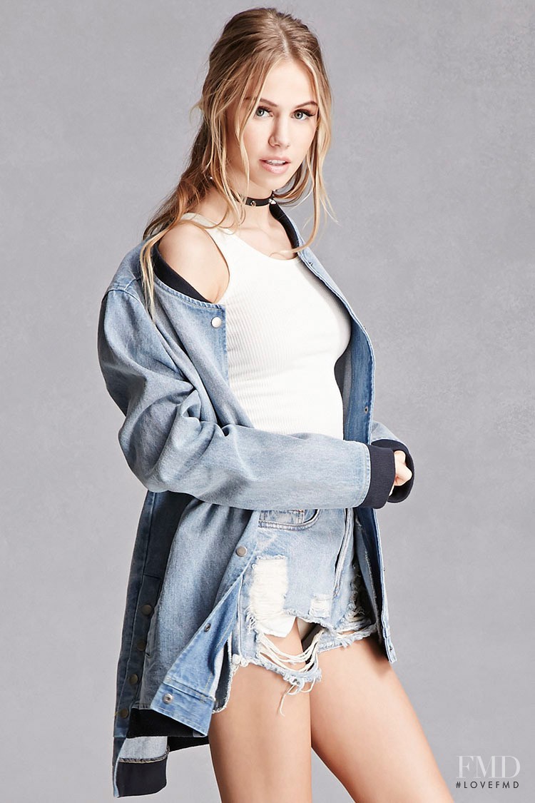 Scarlett Leithold featured in  the Forever 21 catalogue for Spring/Summer 2017