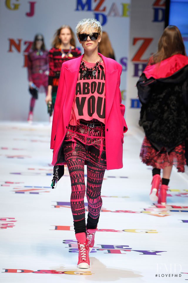 Milou van Groesen featured in  the D&G fashion show for Autumn/Winter 2011