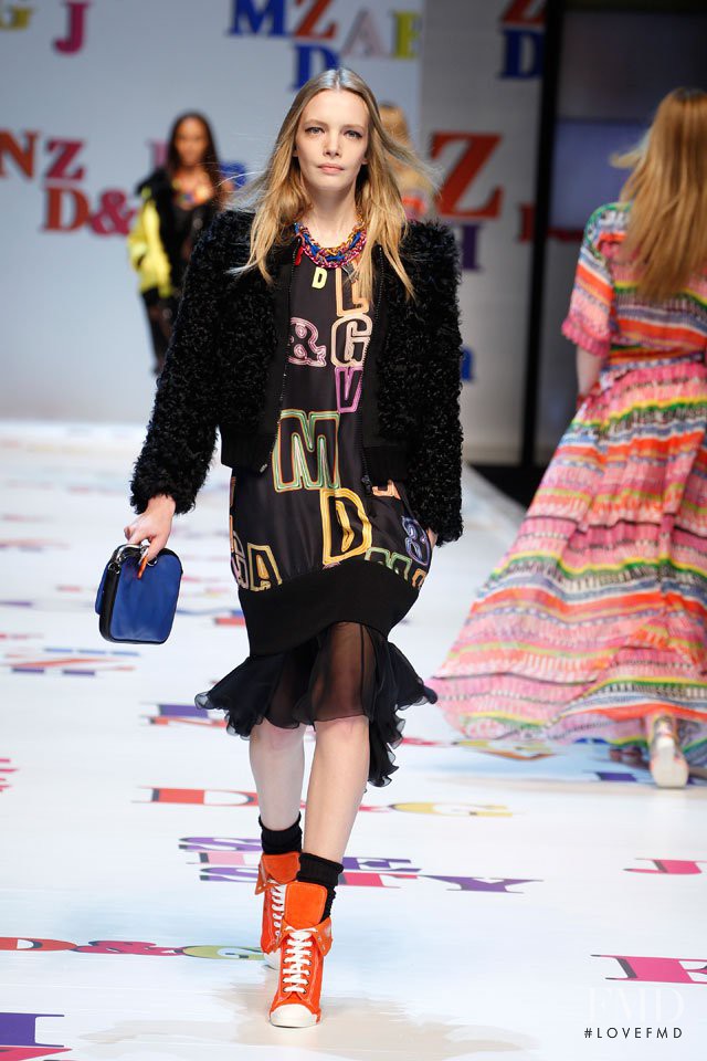 Sophie Srej featured in  the D&G fashion show for Autumn/Winter 2011