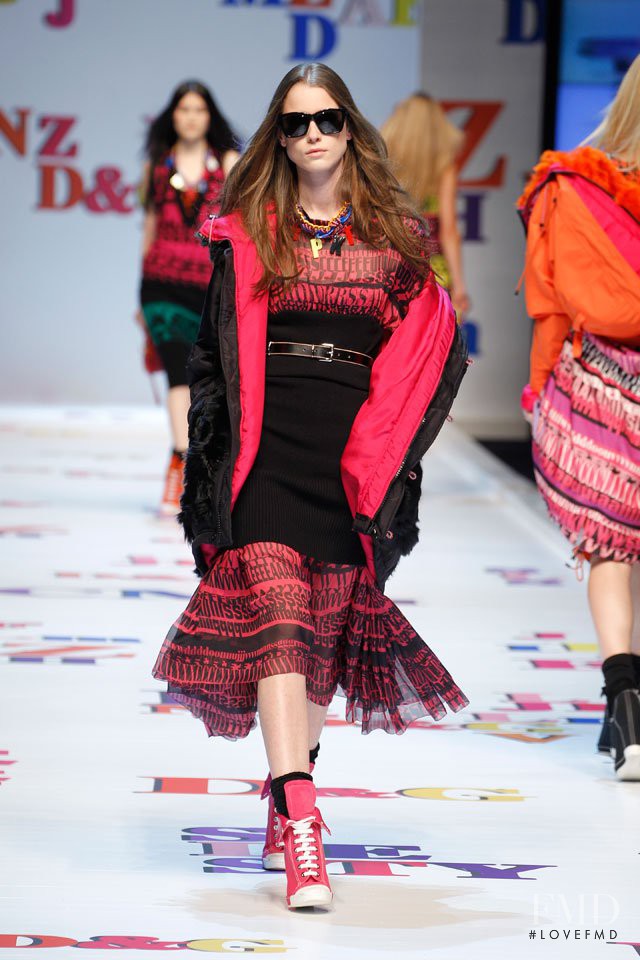 Fabiana Mayer featured in  the D&G fashion show for Autumn/Winter 2011
