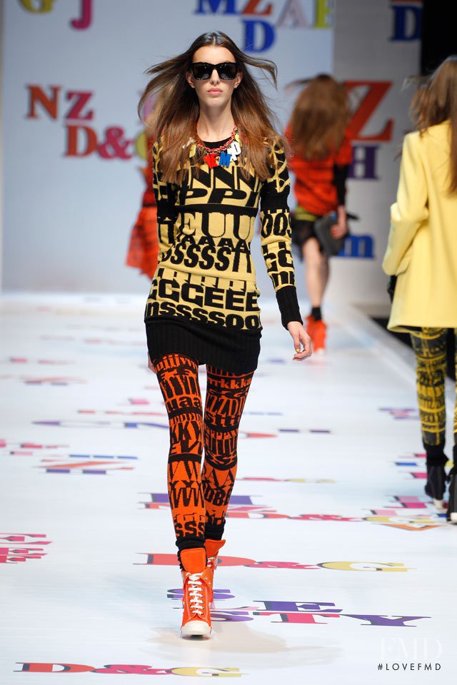 Kate King featured in  the D&G fashion show for Autumn/Winter 2011