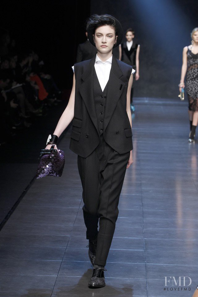 Jacquelyn Jablonski featured in  the Dolce & Gabbana fashion show for Autumn/Winter 2011