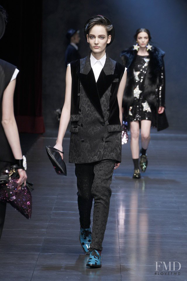 Zuzanna Bijoch featured in  the Dolce & Gabbana fashion show for Autumn/Winter 2011