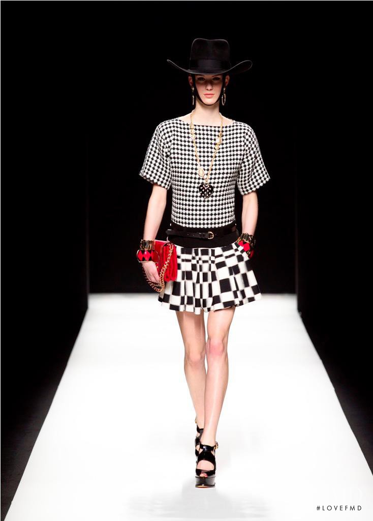 Marte Mei van Haaster featured in  the Moschino fashion show for Autumn/Winter 2012