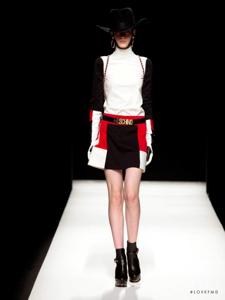 Julia Nobis featured in  the Moschino fashion show for Autumn/Winter 2012