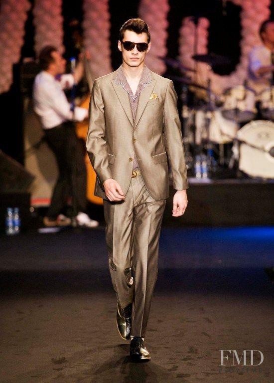 Moschino fashion show for Spring/Summer 2012
