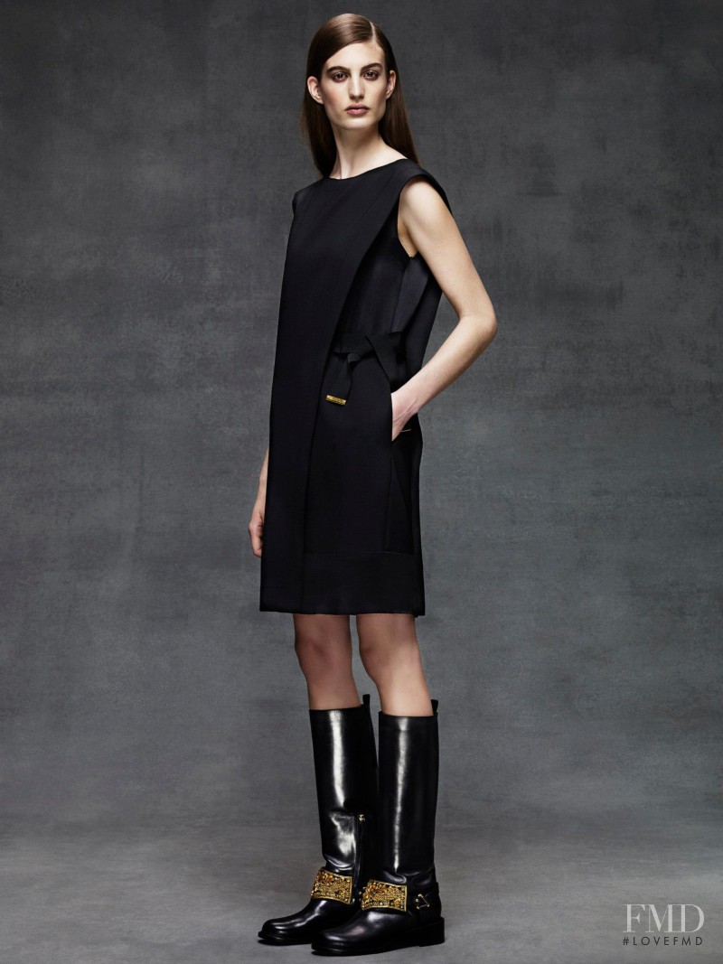 Elodia Prieto featured in  the Alberta Ferretti fashion show for Pre-Fall 2014