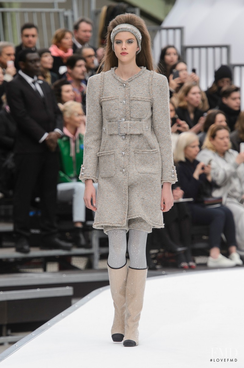 Bara Podzimkova featured in  the Chanel fashion show for Autumn/Winter 2017