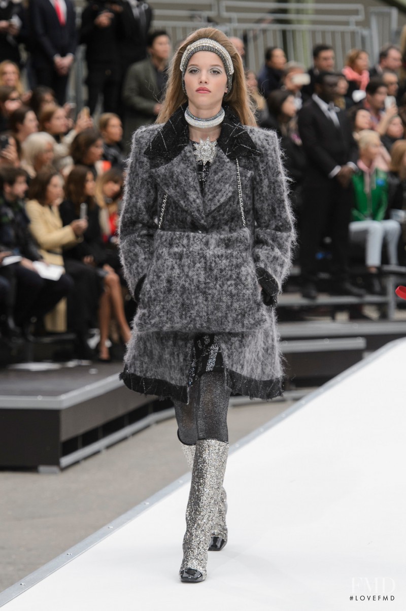 Laurijn Bijnen featured in  the Chanel fashion show for Autumn/Winter 2017