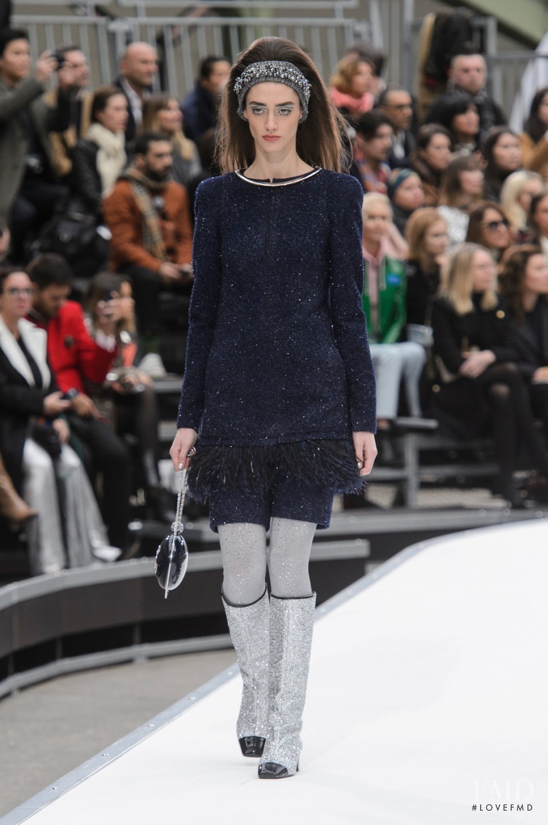 Amanda Googe featured in  the Chanel fashion show for Autumn/Winter 2017