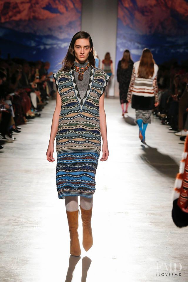 Amanda Googe featured in  the Missoni fashion show for Autumn/Winter 2017