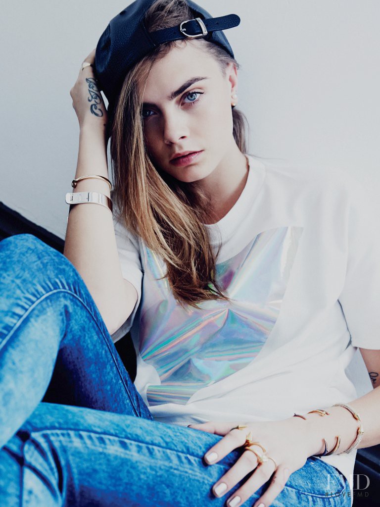 Cara Delevingne featured in  the Penshoppe DenimLab advertisement for Spring/Summer 2015