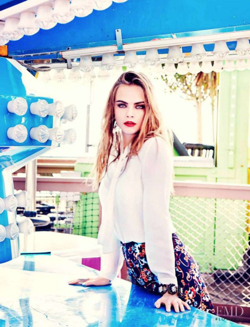 Cara Delevingne featured in  the Cencosud Paris advertisement for Spring/Summer 2015