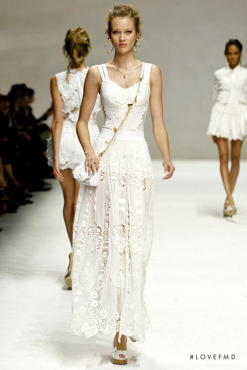 Dolce & Gabbana fashion show for Spring/Summer 2011