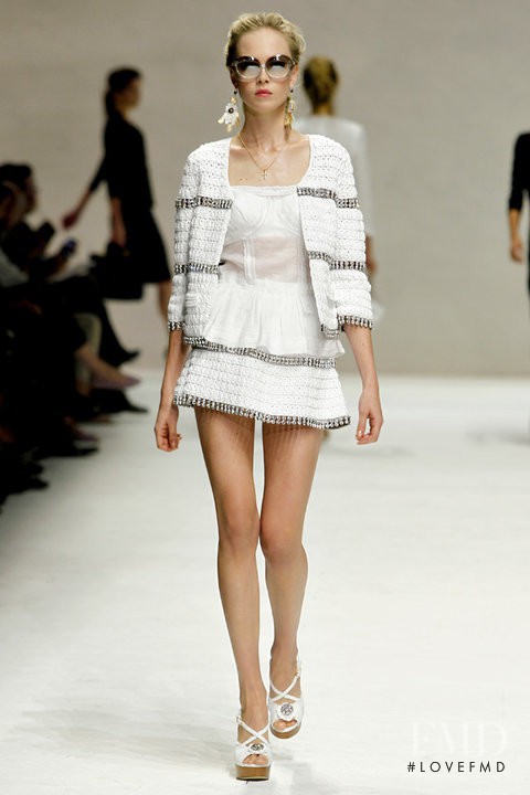 Siri Tollerod featured in  the Dolce & Gabbana fashion show for Spring/Summer 2011