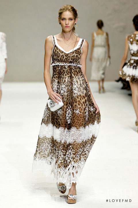 Heidi Mount featured in  the Dolce & Gabbana fashion show for Spring/Summer 2011