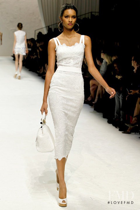 Lais Ribeiro featured in  the Dolce & Gabbana fashion show for Spring/Summer 2011