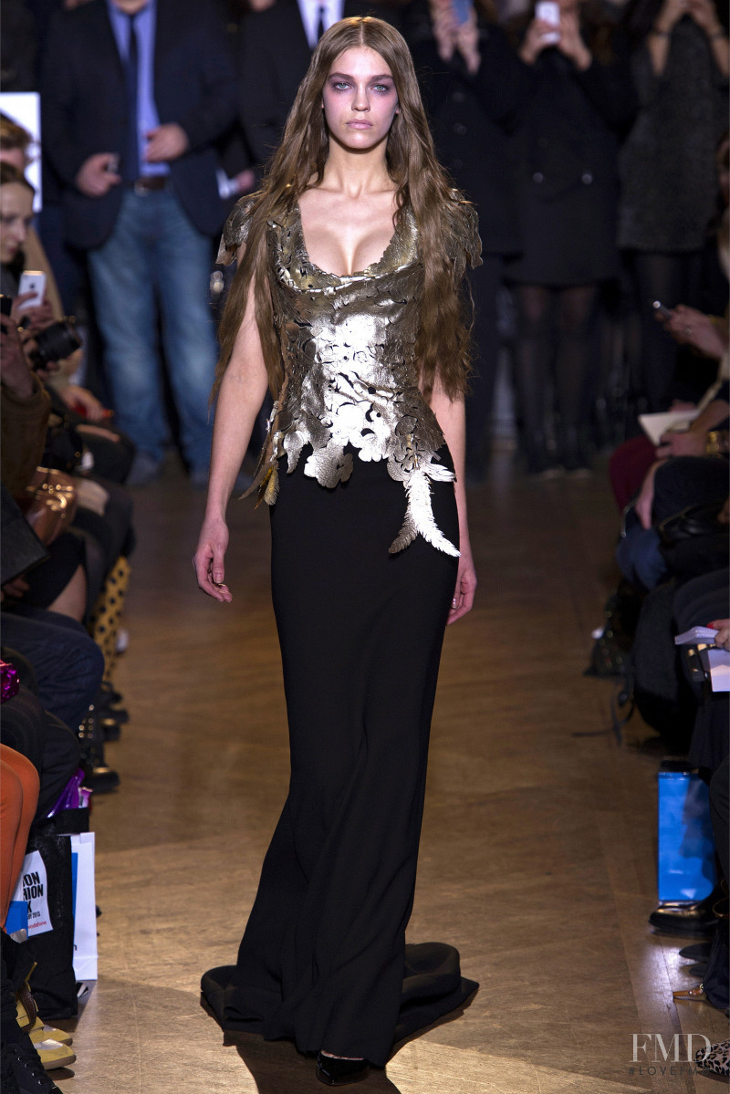 Samantha Gradoville featured in  the Giles fashion show for Autumn/Winter 2013