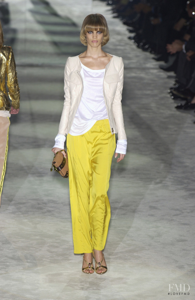 Rianne ten Haken featured in  the Gucci fashion show for Spring/Summer 2004