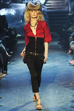DSquared2 fashion show for Autumn/Winter 2004