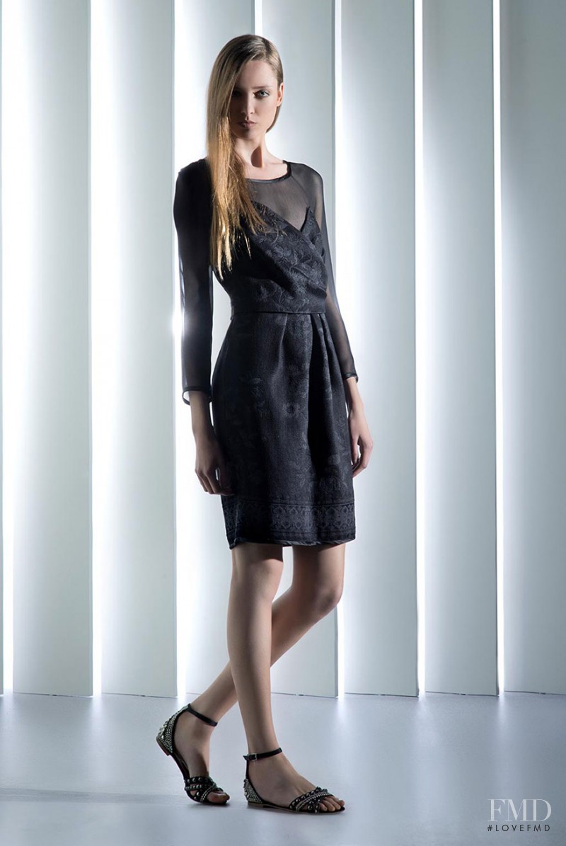 Tessa Bennenbroek featured in  the Alberta Ferretti fashion show for Resort 2014