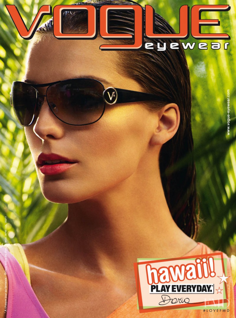 Daria Werbowy featured in  the Vogue Eyewear advertisement for Spring/Summer 2009