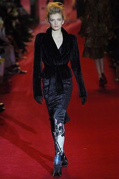Saint Laurent fashion show for Autumn/Winter 2004