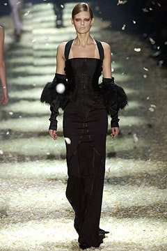 Gucci fashion show for Autumn/Winter 2003