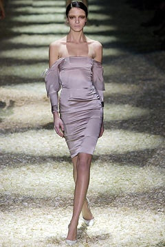 Gucci fashion show for Autumn/Winter 2003