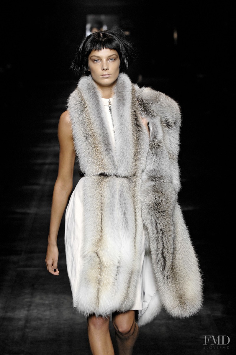 Daria Werbowy featured in  the Lanvin fashion show for Autumn/Winter 2007