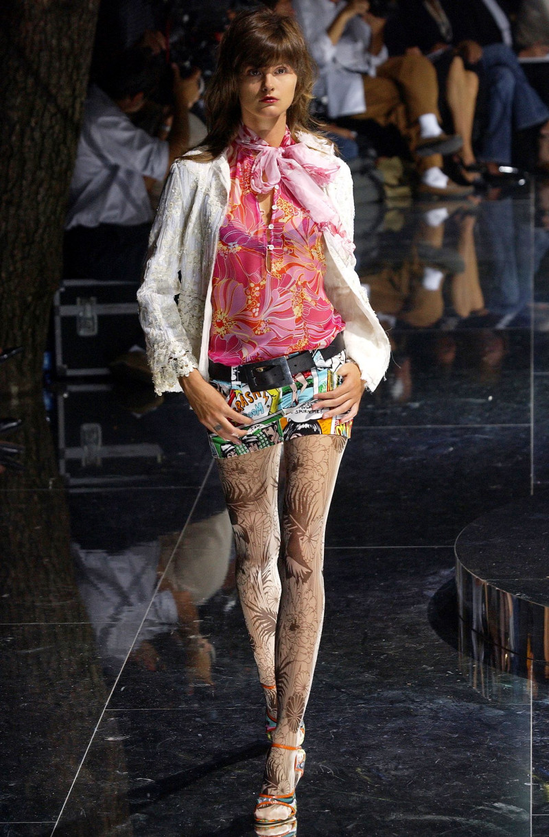 Dolce & Gabbana fashion show for Spring/Summer 2004