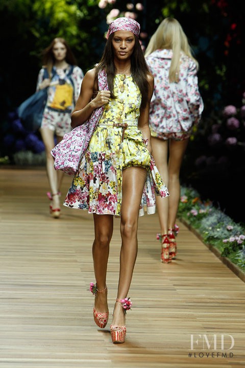 Joan Smalls featured in  the D&G fashion show for Spring/Summer 2011