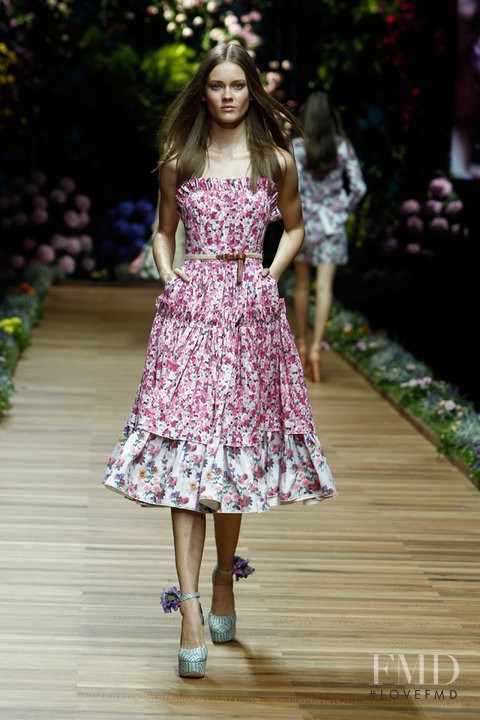 D&G fashion show for Spring/Summer 2011