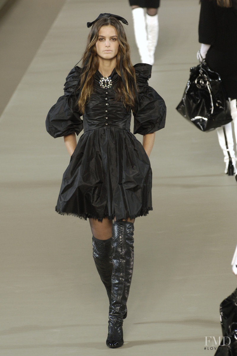 Izabel Goulart featured in  the Chanel fashion show for Autumn/Winter 2006