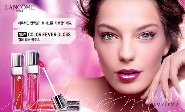 Daria Werbowy featured in  the Lancome Color Fever Gloss  advertisement for Summer 2006