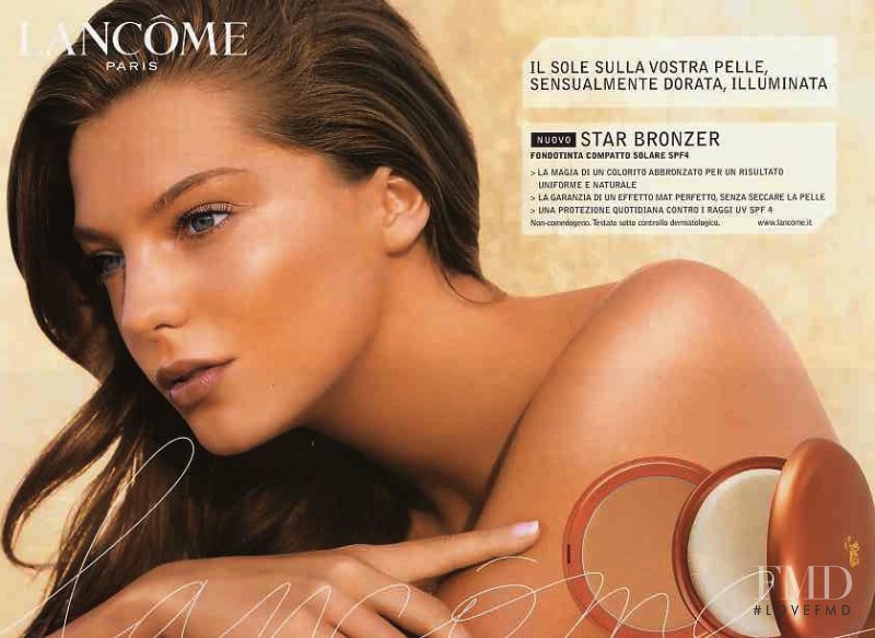 Daria Werbowy featured in  the Lancome Star Bronzer advertisement for Summer 2006