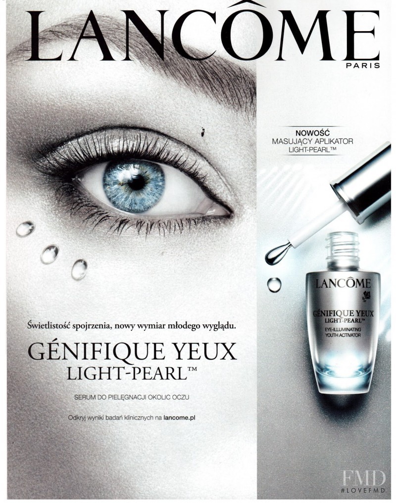 Daria Werbowy featured in  the Lancome Genifique Yeux/Eye Light Pearl serum advertisement for Fall 2012