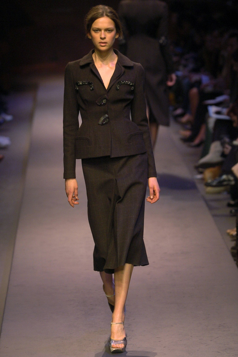 Prada fashion show for Autumn/Winter 2004
