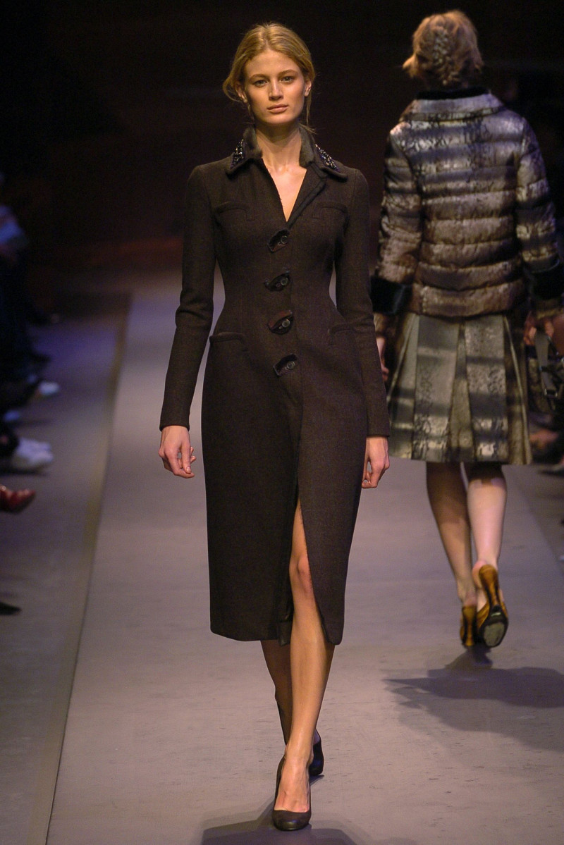 Prada fashion show for Autumn/Winter 2004