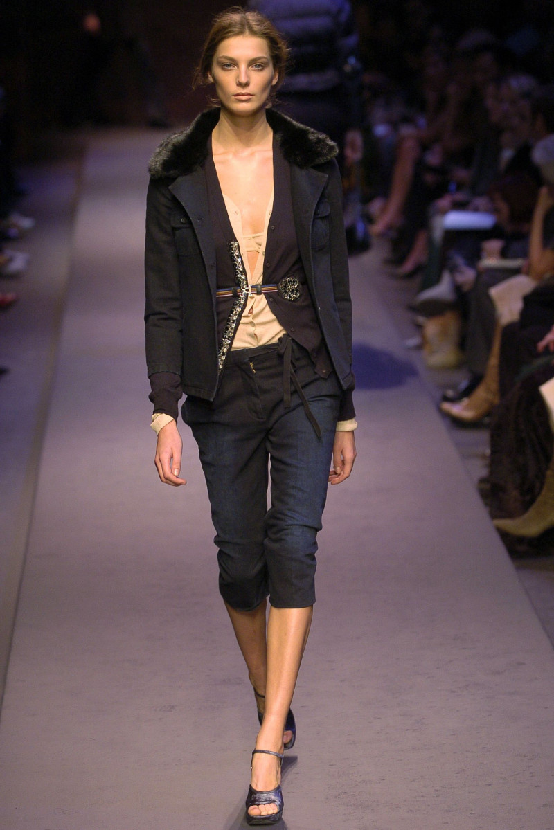 Prada fashion show for Autumn/Winter 2004